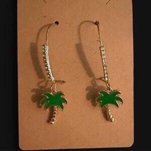 Green Palm Tree Drop Earrings Gold Tone Tropical Summer Beachy‎ Accessory